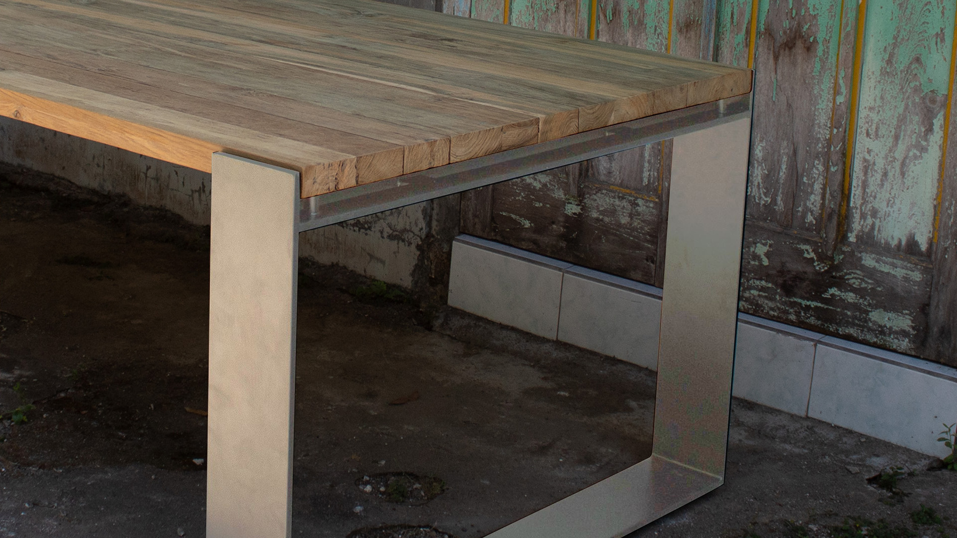Table de jardin en teck Alice 280cm x 110cm - Structure métal Lin - Recup Teck