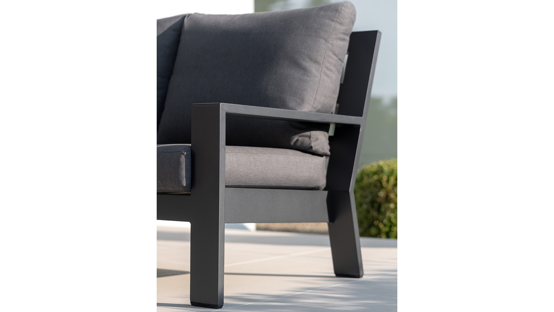 Alu Lounge Melodi Sofa Set Charcoal Matt + Seat and Back Cushion Olefin Grey