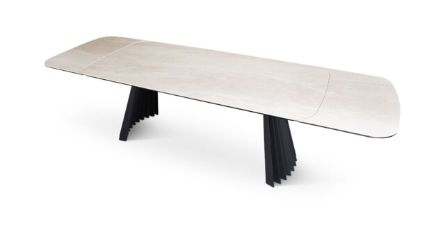 Interieurtafel Paya Uitschuifbaar Top Keramiek Kleur Beige 200cm x 300cm x 100cm Met Zwart Metalen Design Poot