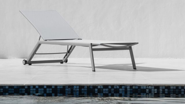 Alu-Liege Hydra Warm Grey Mat – Hellgraues Textilene