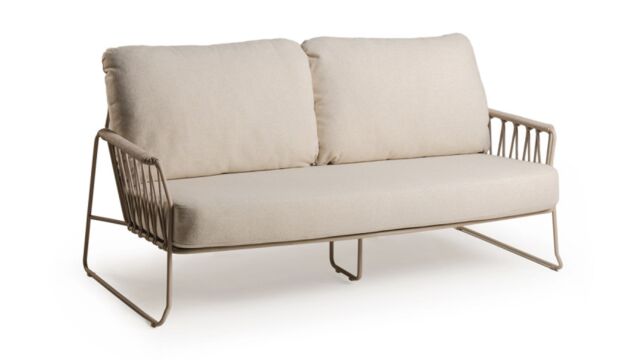 Alu Lounge Rivera 2-Zit Champagne Frame Met Navajo White Sneldrogende Kussen