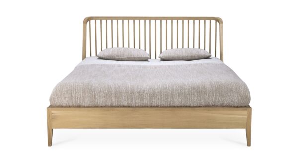 Eichenholz Spindle Bett 190 x 210cm Ethnicraft