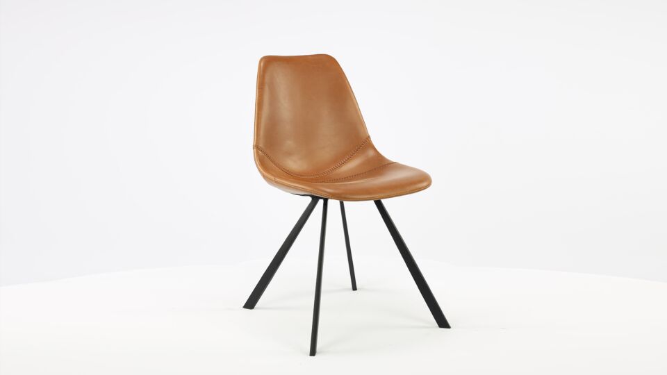 Chaise d'intérieur Elne Couleur Vintage Cognac Pieds Métal Noir main product photo