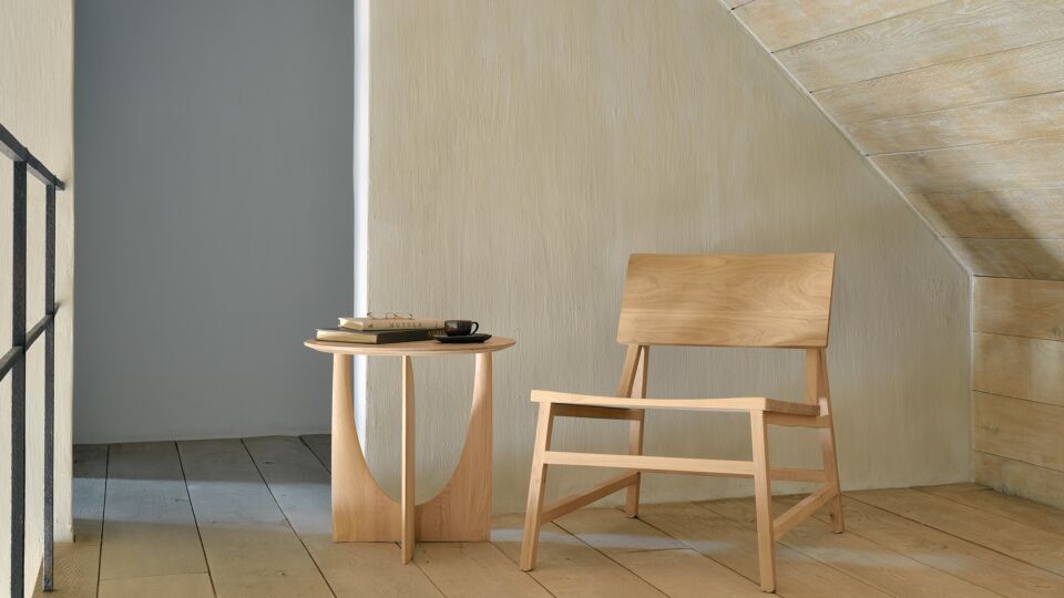 Oak N2 lounge interieurstoel ethnicraft sfeer